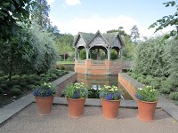 Hampton Court Castle, Gardens and Parkland 1079600 Image 5